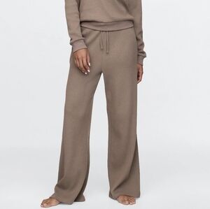 NWT GAP Tan Lounge Pants